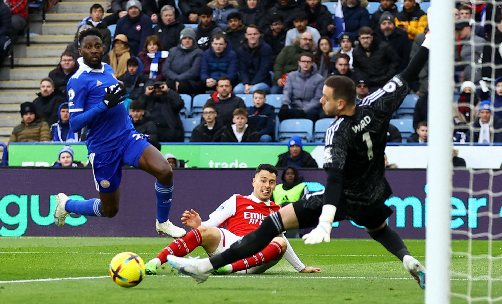 表现出了不 表现出了不