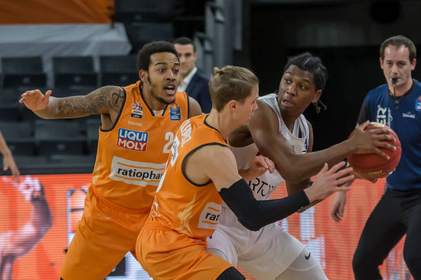 能有效遏制 能有效遏制